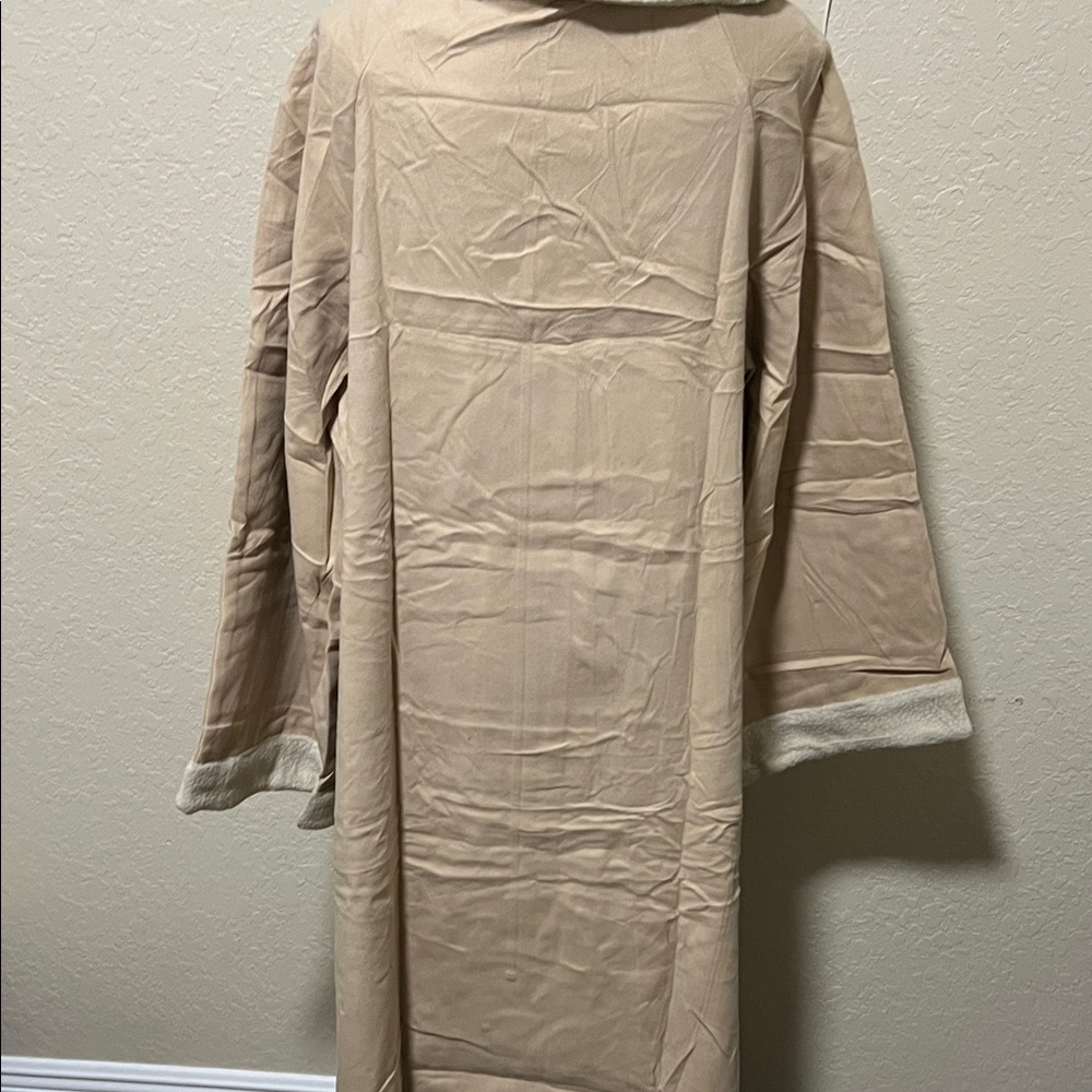 Women's Tan Coat with Shearling Collar - Picture 7 of 7